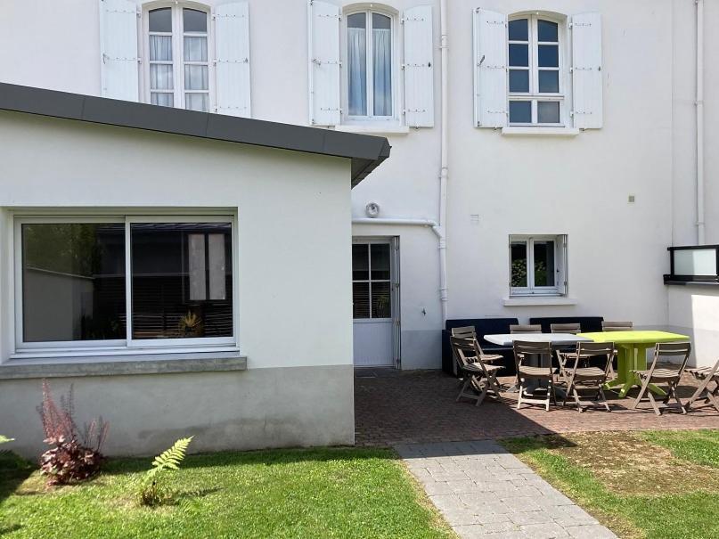 Resid'Spa Loire & Sevre Reze Exterior photo