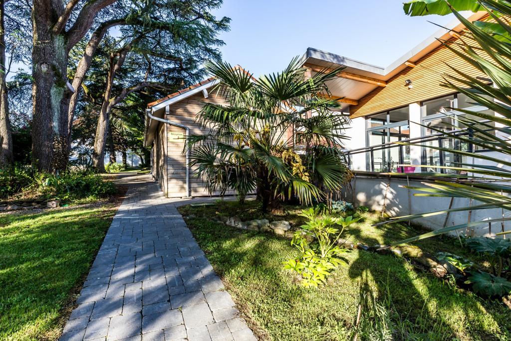 Resid'Spa Loire & Sevre Reze Exterior photo